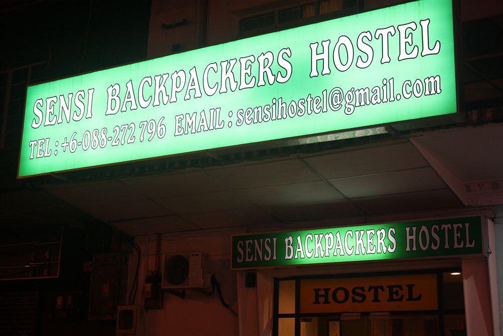 Sensi Backpackers Hostel Kota Kinabalu Exterior photo