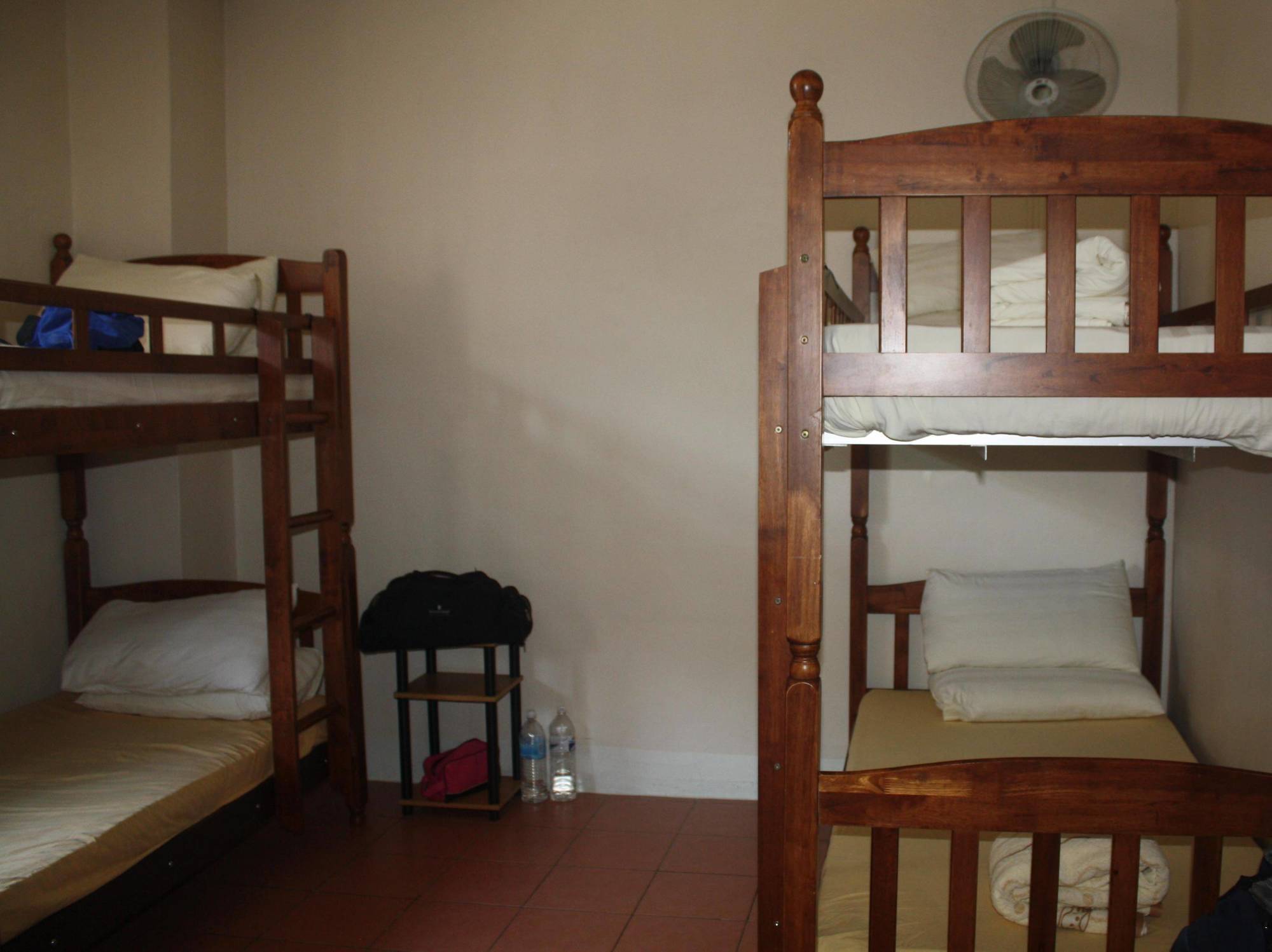 Sensi Backpackers Hostel Kota Kinabalu Exterior photo